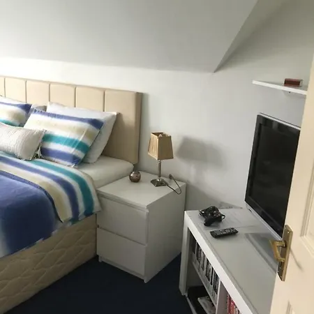 Kerstin'S B&B Raheen Bridge